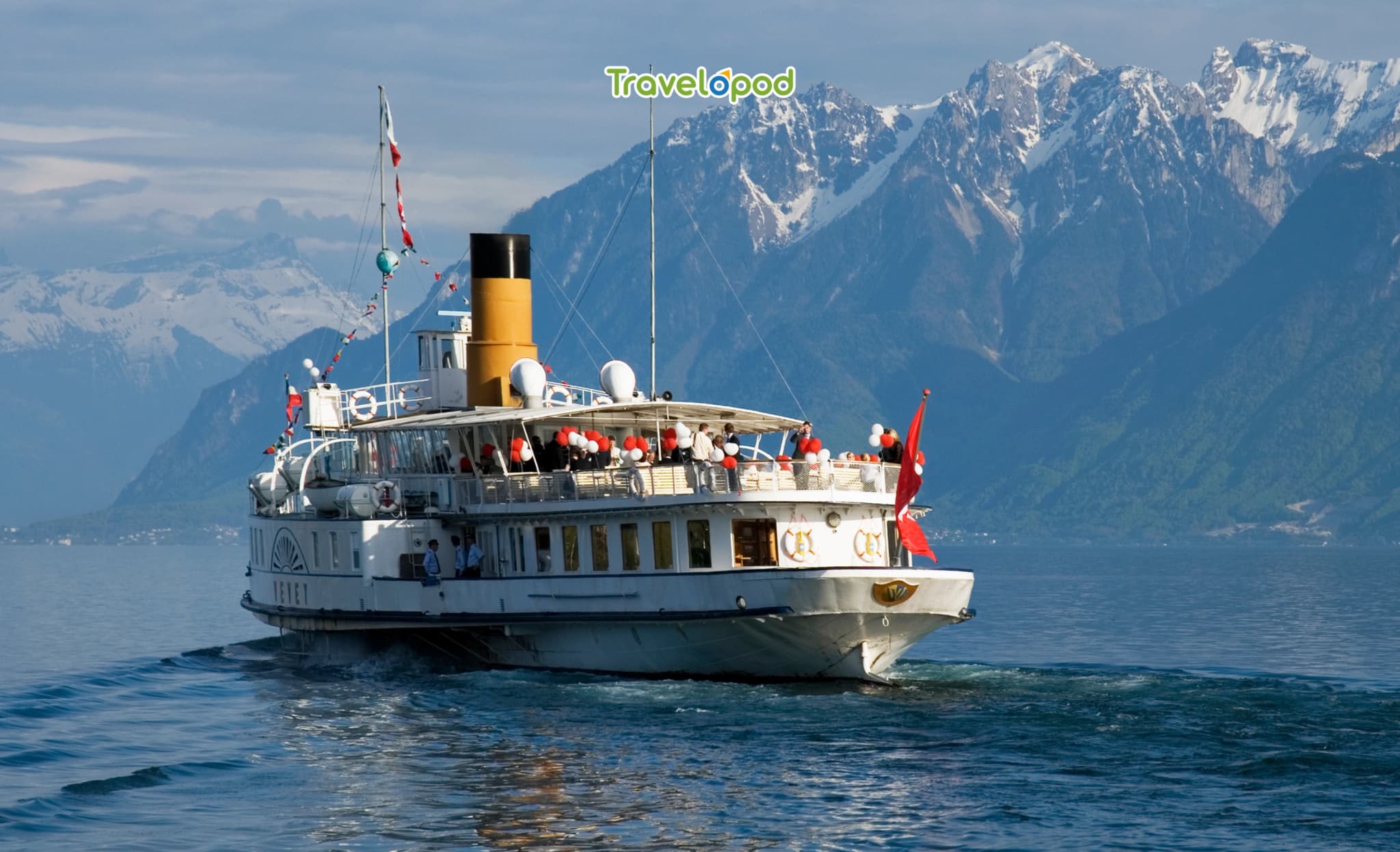 Cruise Lake Geneva and Explore Château de Chillon