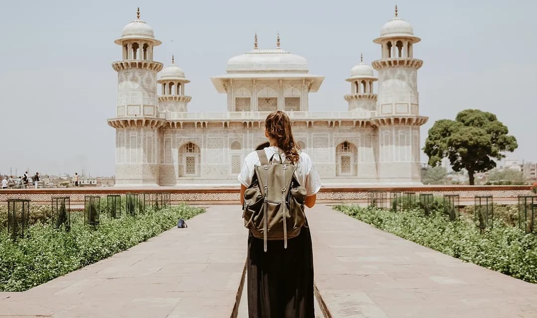 India: Heritage, the Taj & the Divine