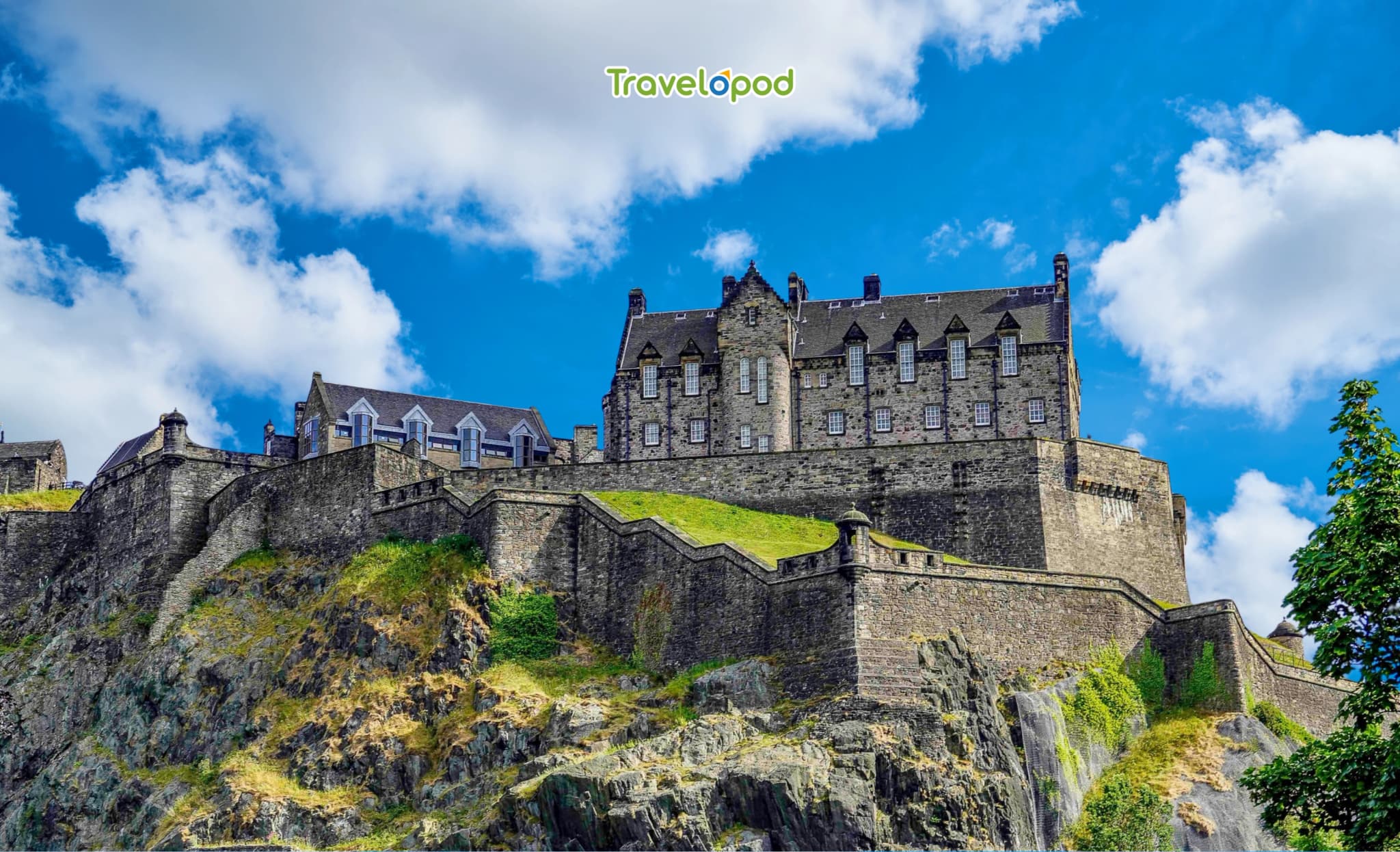 Edinburgh Castle – Scotland’s Watchful Eye